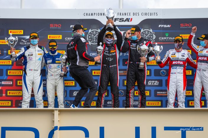 PODUIM VICTOIRE