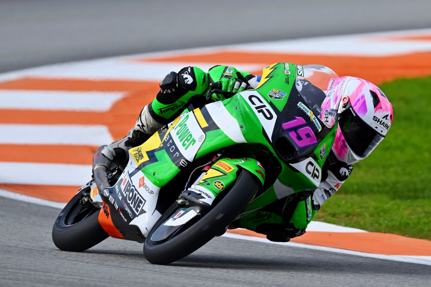 ADRIAN CRUCES CIP GREEN POWER 2025